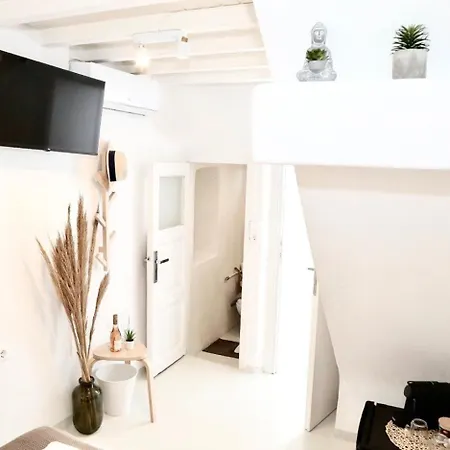 Whitelist In Apartment