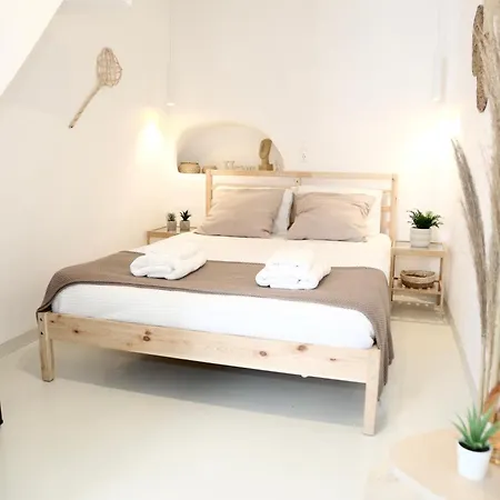 Apartment Whitelist In